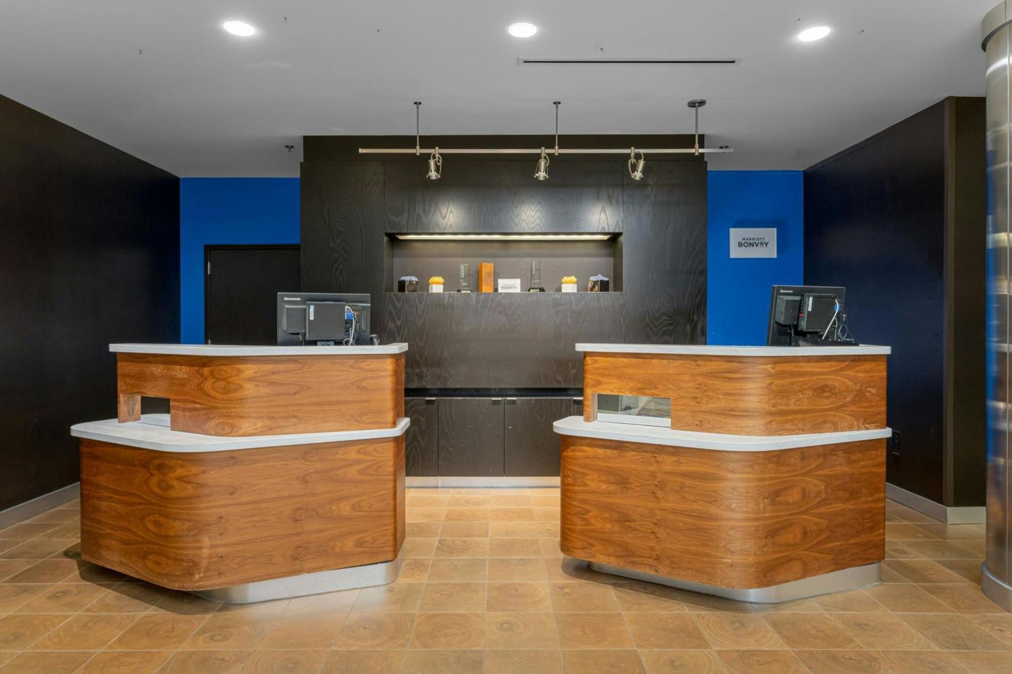 Courtyard By Marriott Asheville Airport Fletcher Exteriér fotografie