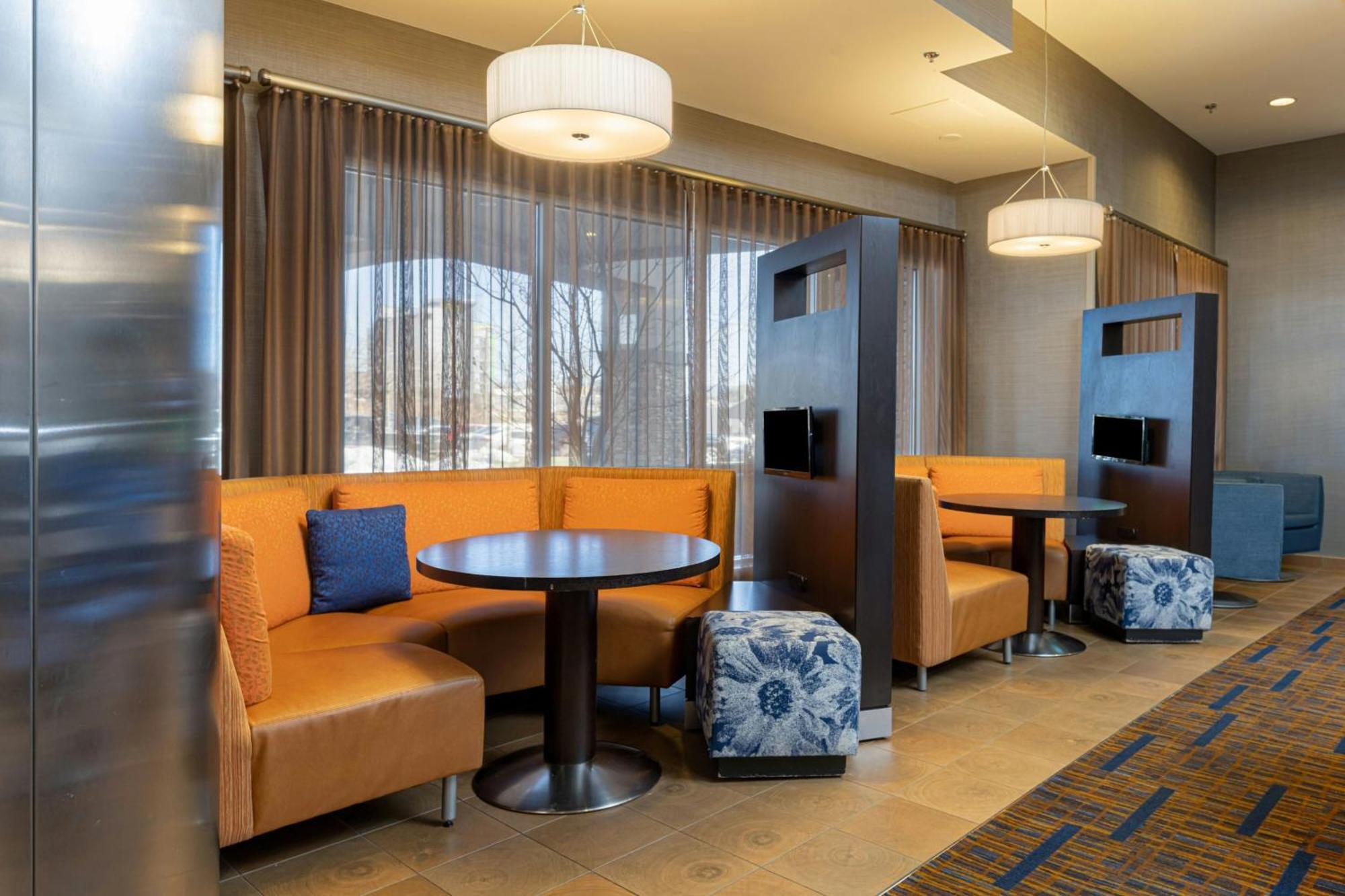 Courtyard By Marriott Asheville Airport Fletcher Exteriér fotografie