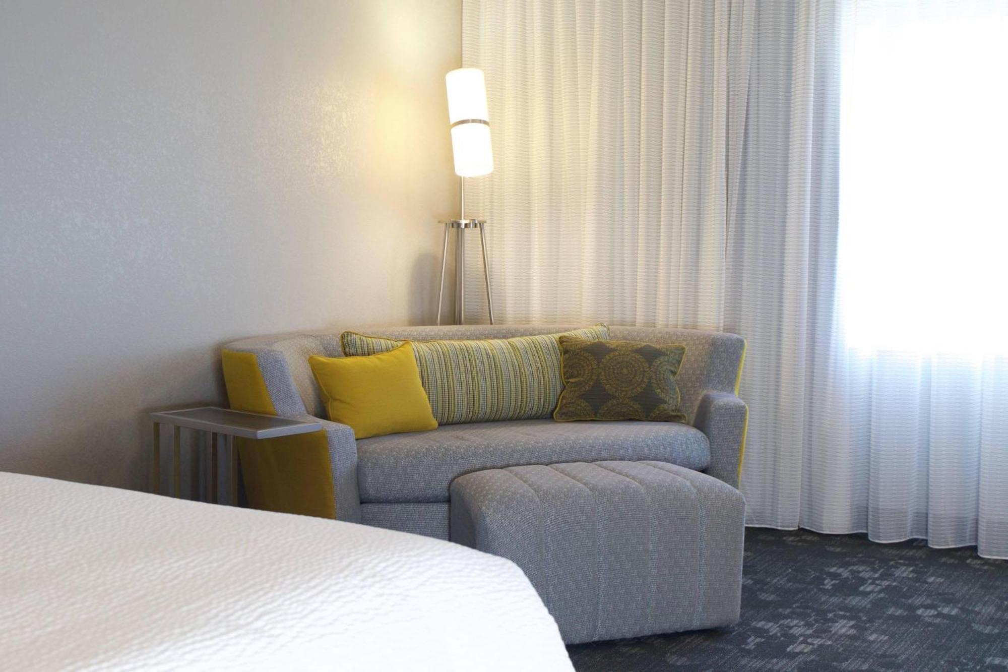 Courtyard By Marriott Asheville Airport Fletcher Exteriér fotografie