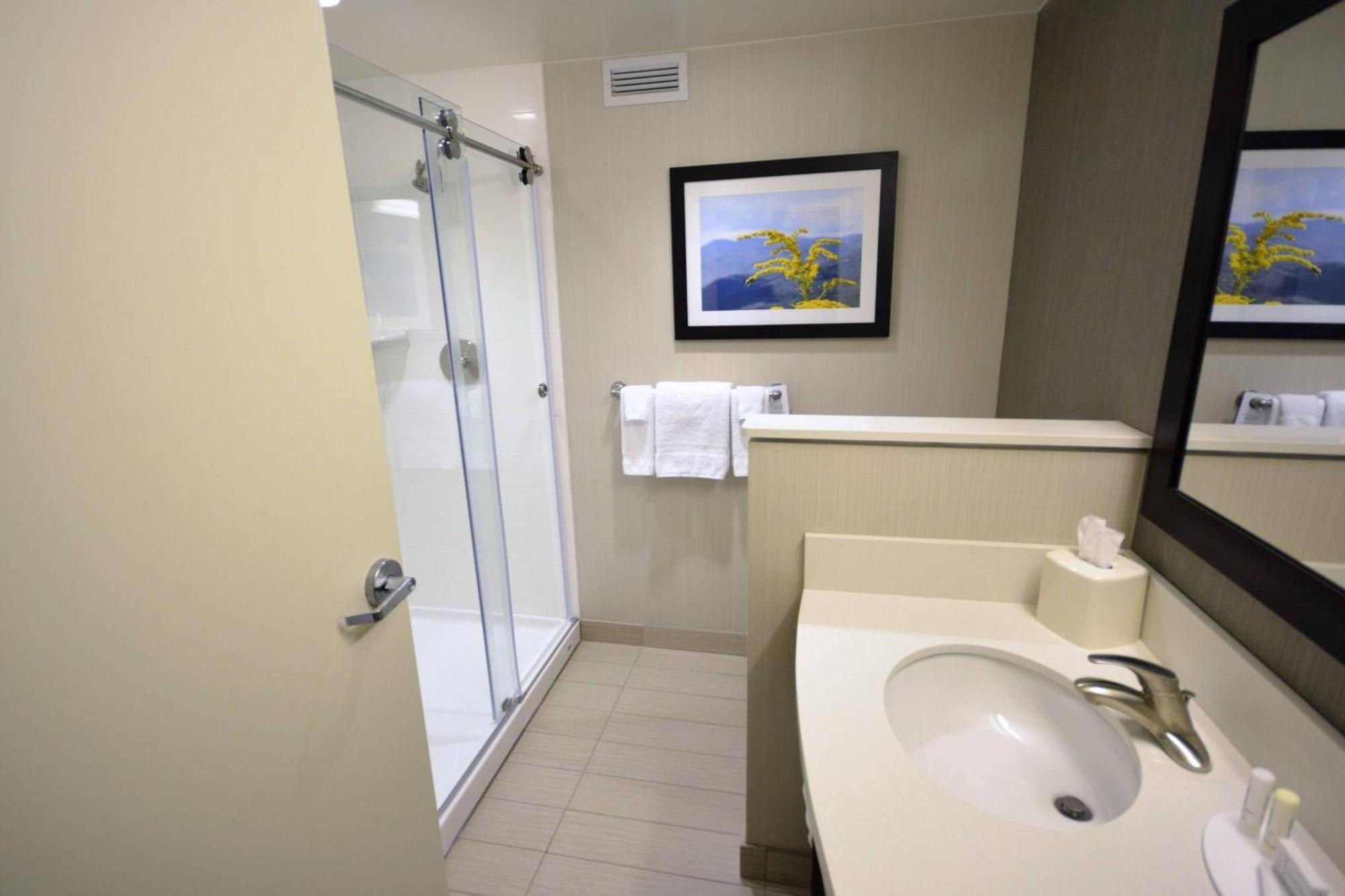 Courtyard By Marriott Asheville Airport Fletcher Exteriér fotografie
